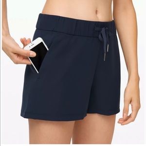 Lululemon On The Fly Short